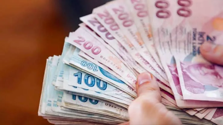 Ekonomide Yeni Düzenlemeler 2025: Hükümetin Vergi ve İstihdam Paketi Açıklandı