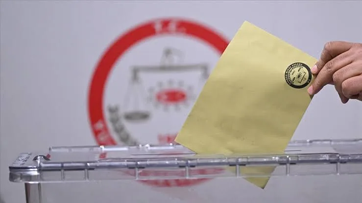 Yerel Seçimler Yaklaşırken Siyasi Partilerden Stratejik Açıklamalar: 2025 Seçmen Ne Diyor?